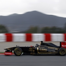 Lotus R31