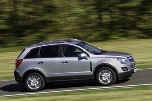 Opel presents facelifted Antara