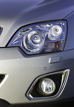 Opel presents facelifted Antara Opel presents facelifted Antara