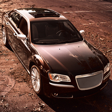 Chrysler's New Flagship: the 300 Luxury Series Sedan