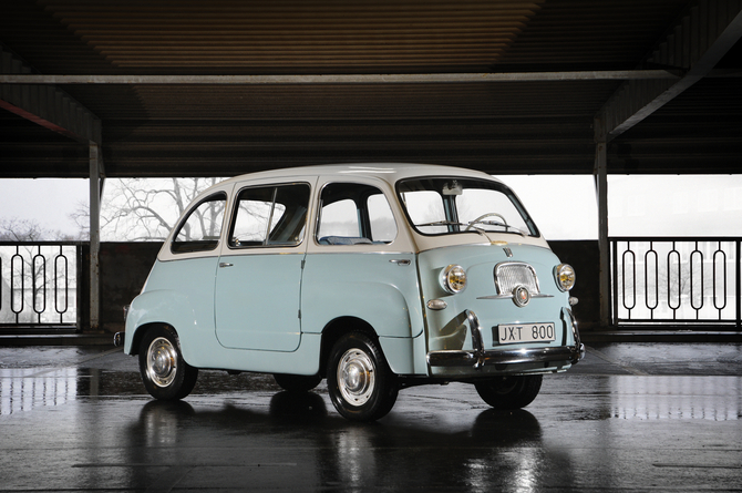 Fiat 600 Multipla 4-5 seater Fiat 600 Multipla 4-5 seater