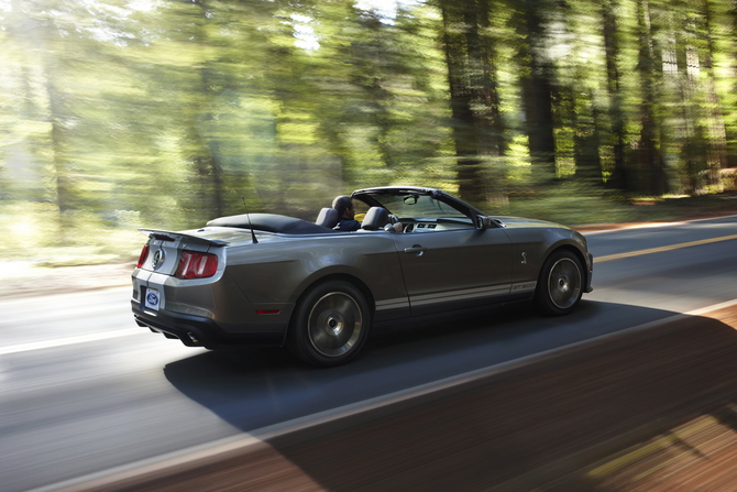 Ford Shelby GT500 Convertible