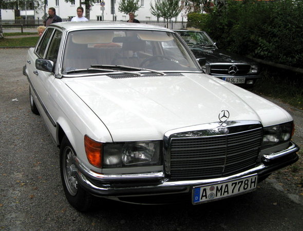 Mercedes-Benz 280 SE