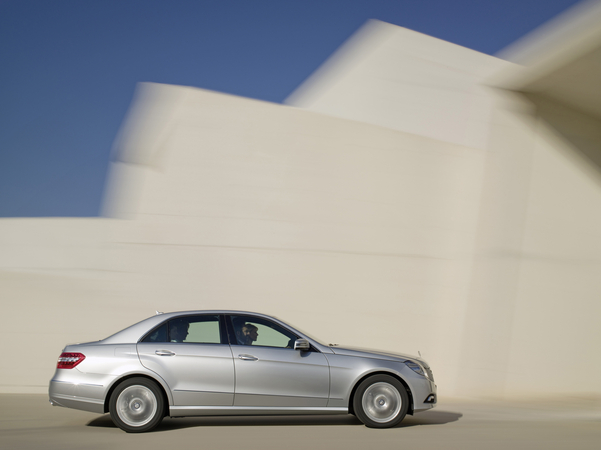 Mercedes-Benz E 250 CDI BlueEfficiency Elegance