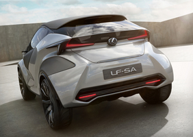 The Lexus designers managed to make the new Lexus LF-SA Concept 3,450mm long, 1,700 mm wide and 1,430 mm high