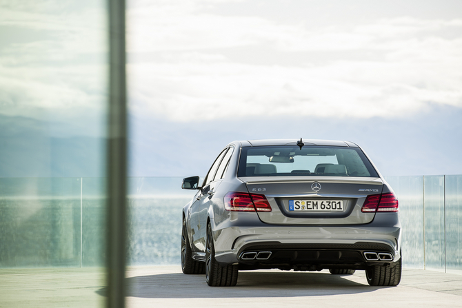 Mercedes-Benz E-Class Gen.5