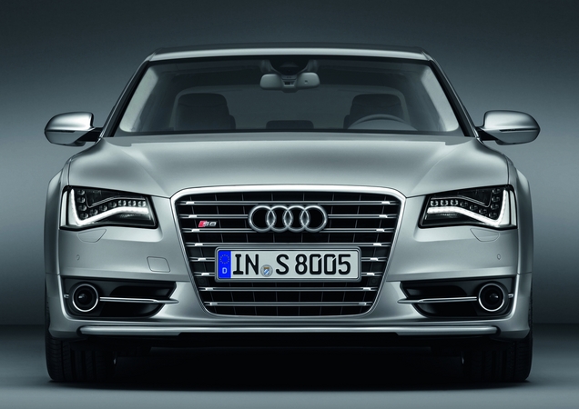 Audi launches new 520 hp S8