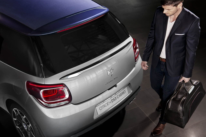 A Citroën manteve a estrutura do DS3 praticamente intacta e manteve as dimensões do hatchback A Citroën manteve a estrutura do DS3 praticamente intacta e manteve as dimensões do hatchback