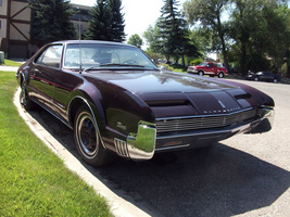 Oldsmobile Toronado