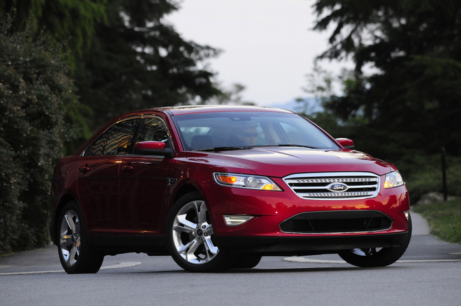 Ford Taurus Limited AWD