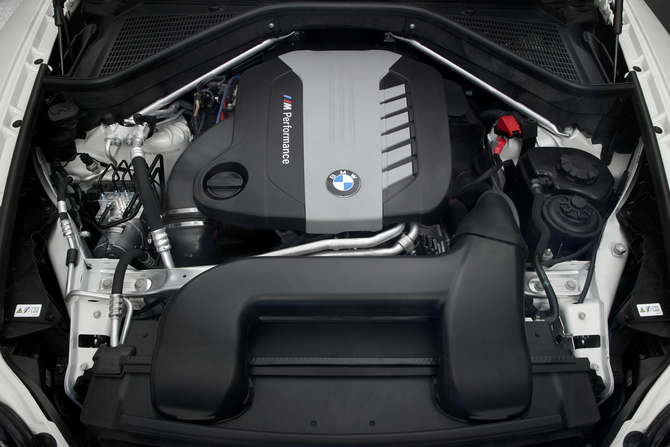 BMW Debuts Quartet of M Performance Diesels