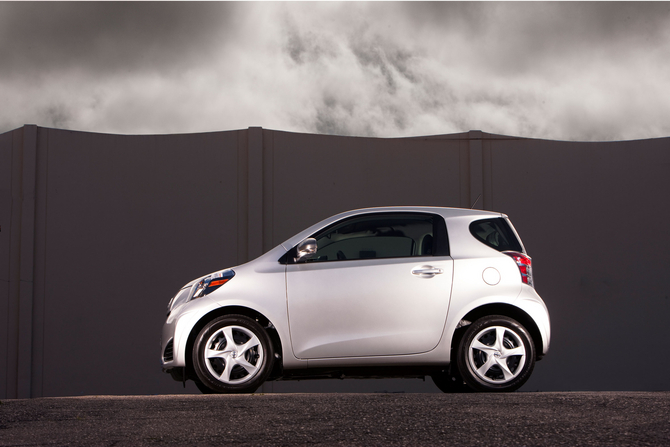 Toyota Introduces IQ in US as Scion Toyota Introduces IQ in US as Scion