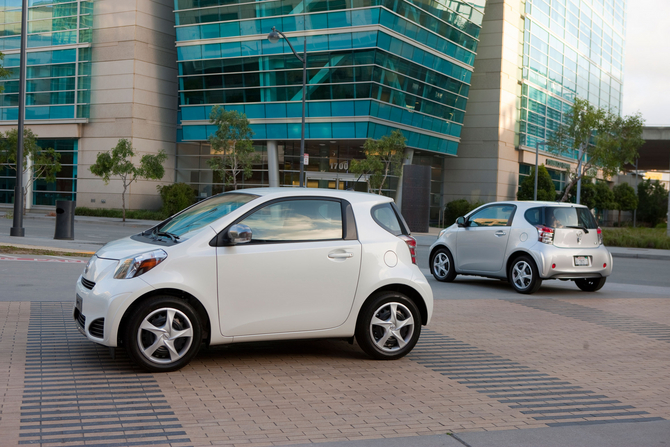 Toyota Introduces IQ in US as Scion Toyota Introduces IQ in US as Scion