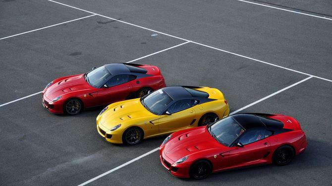 Autoviva's Facebook Avatar Photo Contest - September 2011 Autoviva's Facebook Avatar Photo Contest - September 2011