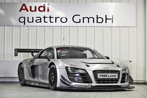 Audi Refines R8 LMS into Ultra Version with New Transmission and Optimized Systems