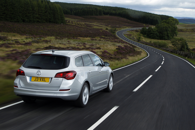 Vauxhall Astra Sports Tourer 1.4T 140 Exclusiv