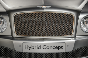 Copper accents were placed in the headlights, grille, brake calipers, feature lines and badges