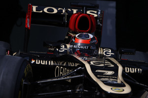 Raikkonen was leading the final session briefly, but Hamilton knocked him down to second