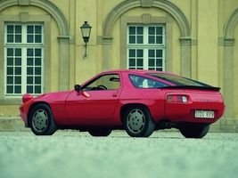 Porsche 928S Automatic