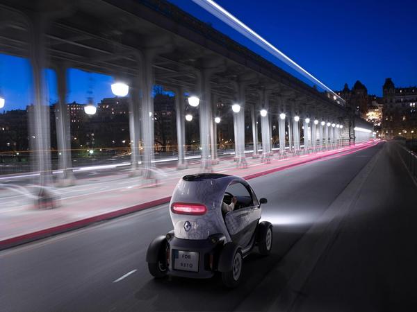 Final version of Renault Twizy shown in Paris