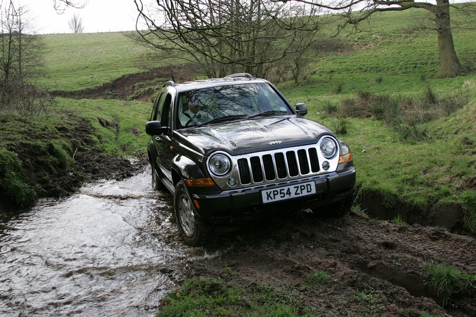 Jeep Grand Cherokee Laredo 4X2