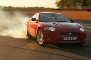 Jaguar XKR