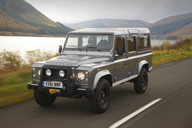 Land Rover Defender 110 SW E