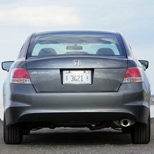 Honda Accord LX-P 5-Spd MT (USA)