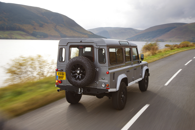 Land Rover Defender 110 SW E