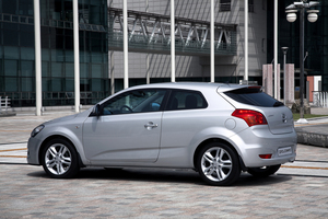 Kia cee'd S coupe 1.6 CRDi 115hp AT EX