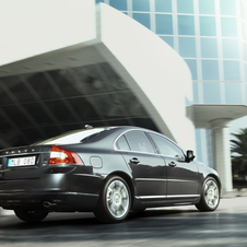 Volvo S80