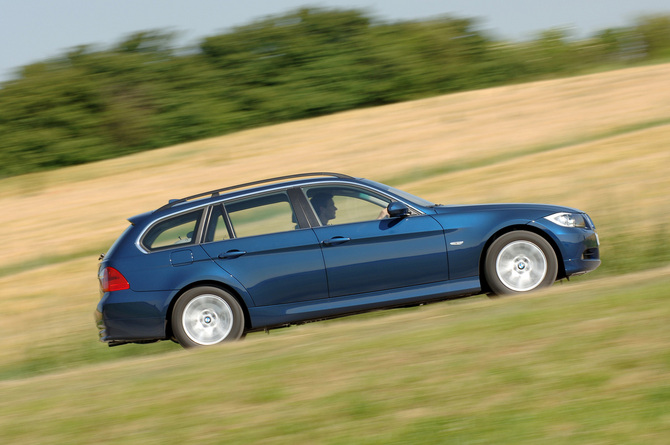 BMW 325i Touring Automatic