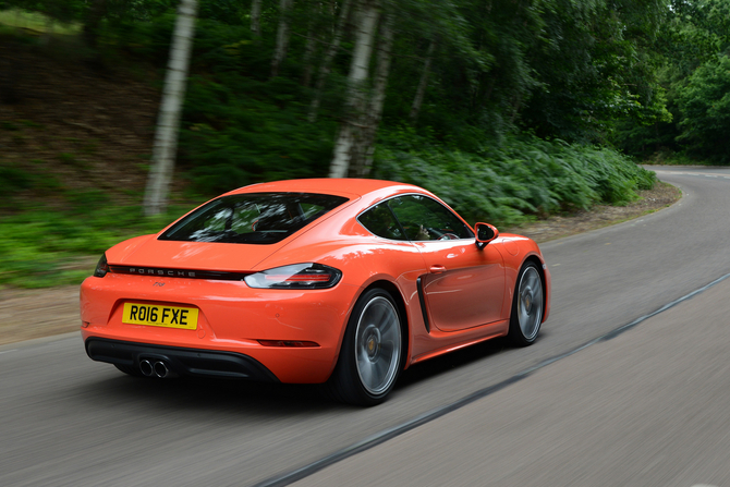 Porsche 718 Cayman S PDK