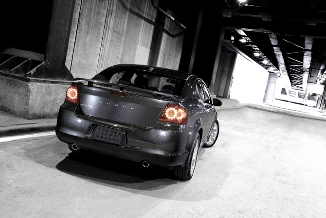 Dodge updates the Avenger for 2011 Dodge updates the Avenger for 2011