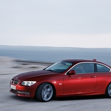 BMW 320i Coupe Sport Plus