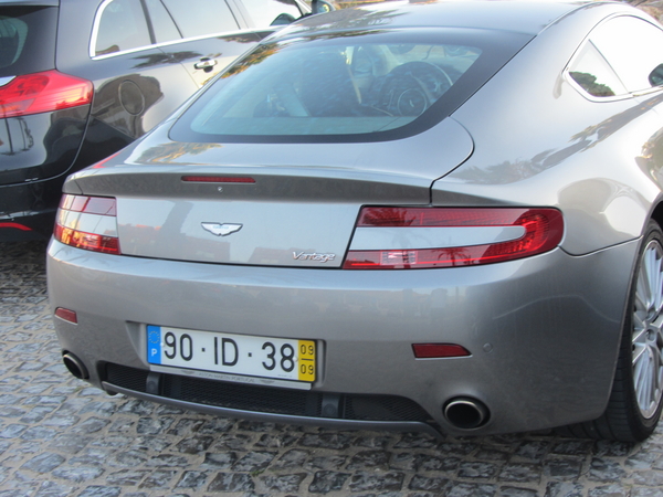 Aston Martin Virage Volante