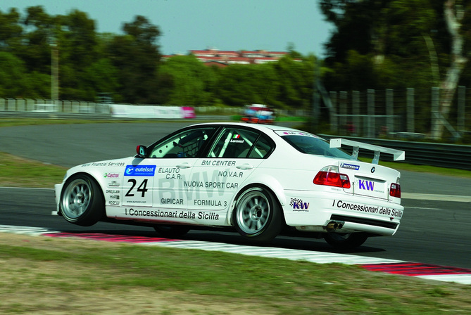 BMW 320i ETCC