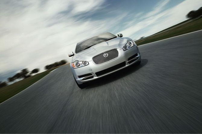 Jaguar XF 3.0L V6D 500