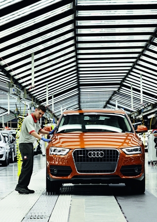 Audi begin production of new Q3 in Spain Audi begin production of new Q3 in Spain