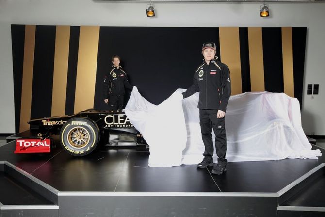 Lotus F1 Team Reveals E20, Also Uses Step-Down Nost