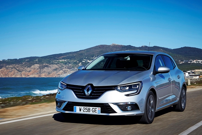 Renault Mégane Energy dCi 110 EDC Bose Edition