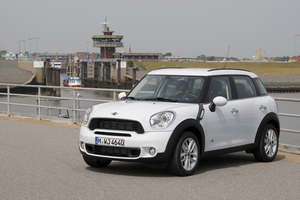 MINI (BMW) Cooper D Countryman ALL4