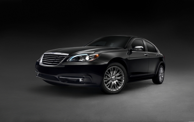 Chrysler reveals photos and first details on the 200 model Chrysler reveals photos and first details on the 200 model