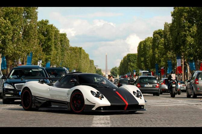 Autoviva's Facebook Avatar Photo Contest - September 2011 Autoviva's Facebook Avatar Photo Contest - September 2011