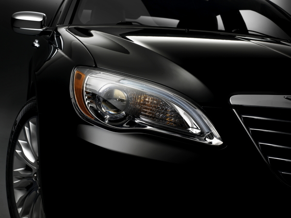 Chrysler reveals photos and first details on the 200 model Chrysler reveals photos and first details on the 200 model