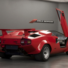 Lamborghini Countach LP5000S QV