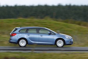 Vauxhall Astra Sports Tourer 1.6 SRi (Auto)