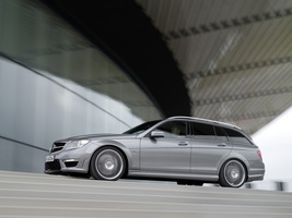 Mercedes-Benz reveals official C 63 AMG specs