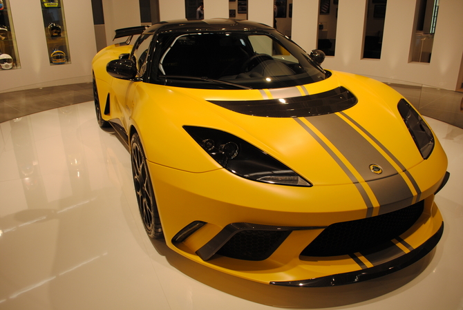 Frankfurt Motor Show Photo and Video Gallery Frankfurt Motor Show Photo and Video Gallery