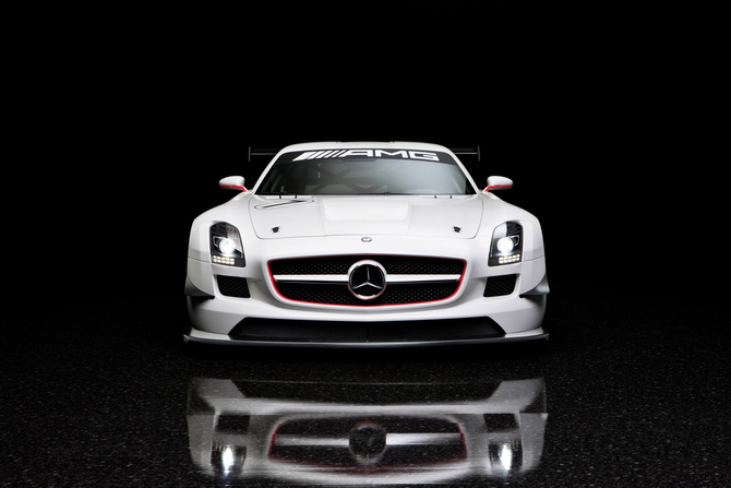 Official pictures of the SLS AMG GT3 Official pictures of the SLS AMG GT3